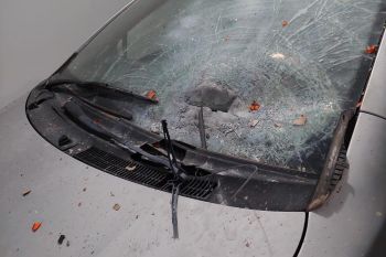 Fahrzeug durch Sprengsatz auf Zypern beschädigt 