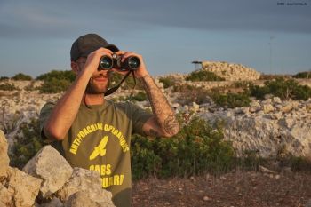 Malta: operazione contro gli uccellatori con reti