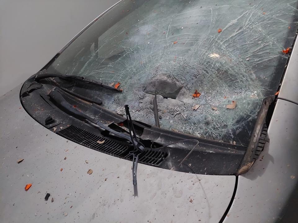 Anfang Januar wurde in Larnaka auf Zypern ein Komitee-Fahrzeug mit einem Sprengsatz schwer beschädigt. 